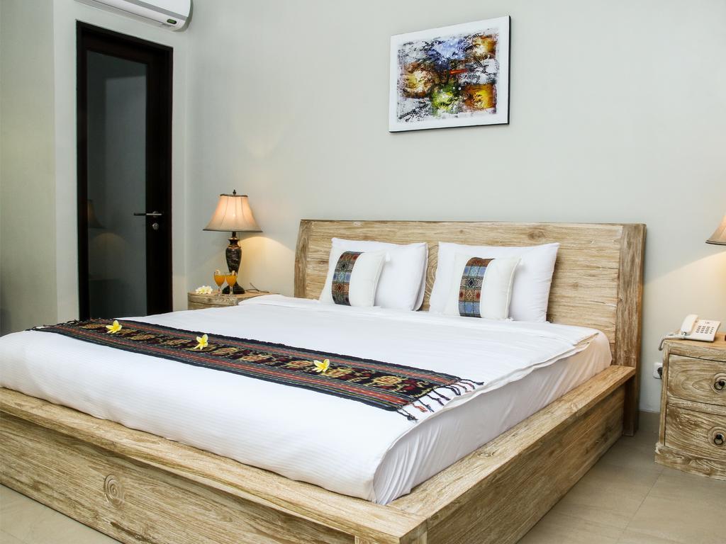 Linda Sanur (Bali)